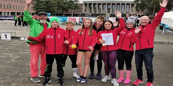 FBG Triathlon Mannschaft beim Bundesfinale Jugend trainiert für Olympia (JTFO)unter den besten acht Teams FBG Triathlon Mannschaft beim Bundesfinale Jugend trainiert für Olympia (JTFO)unter den besten acht Teams
