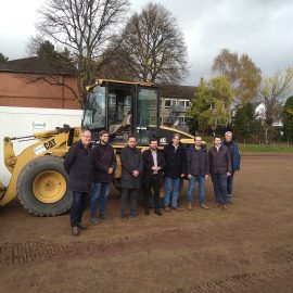 Arbeiten am neuen Sportplatz haben begonnen